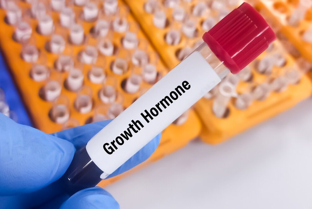 Comparing Ipamorelin and GHRP-6