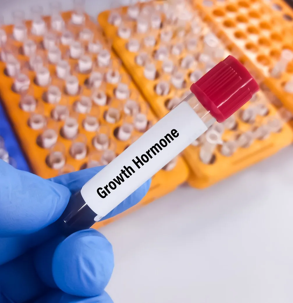 Comparing Ipamorelin and GHRP-6